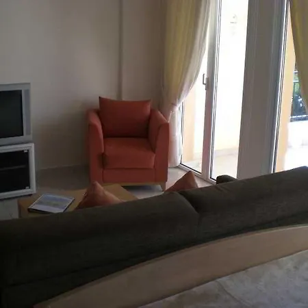 St Nicolas Apartahotel