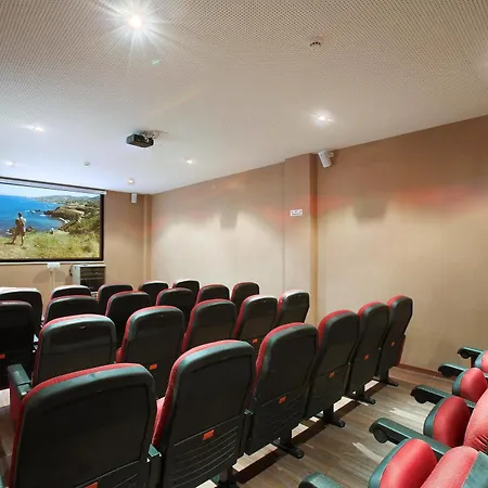 St Nicolas Apartahotel